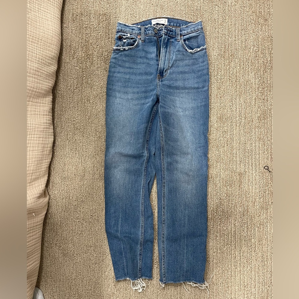Abercrombie Jeans Straight Leg Size 27